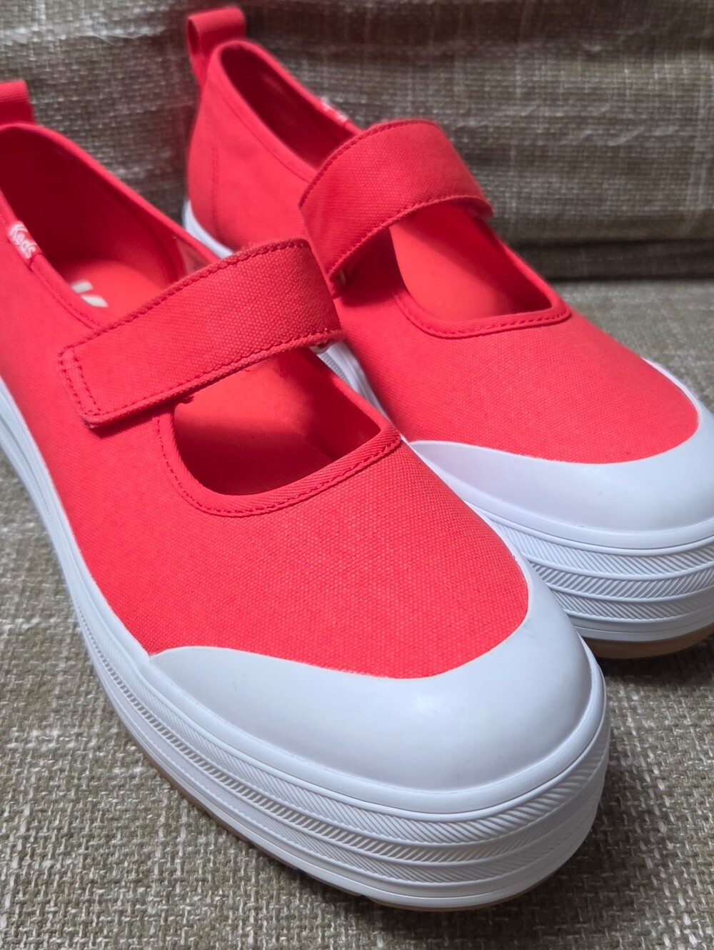 Keds Women's Mary Jane Canvas Platform Sneakers - Red (Size 9) - NWOB